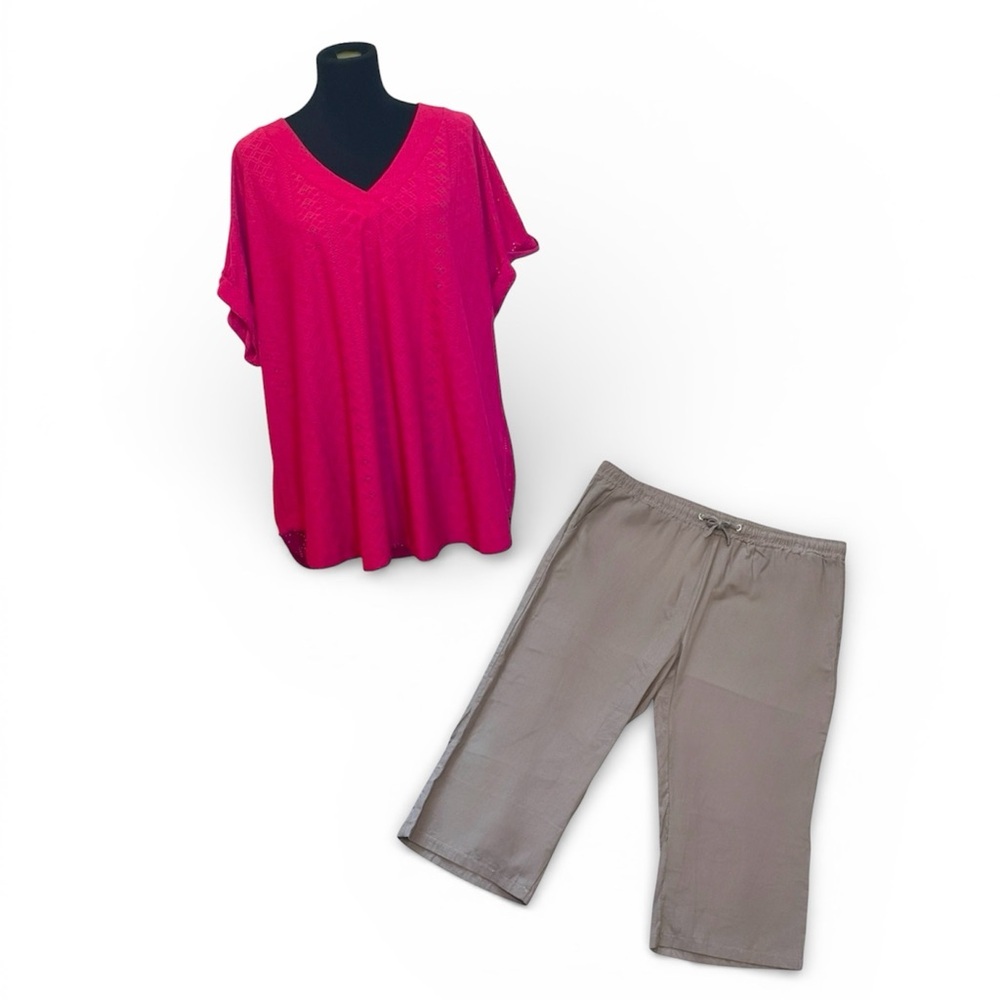 Elegant Pink Top and Gray Capris Set